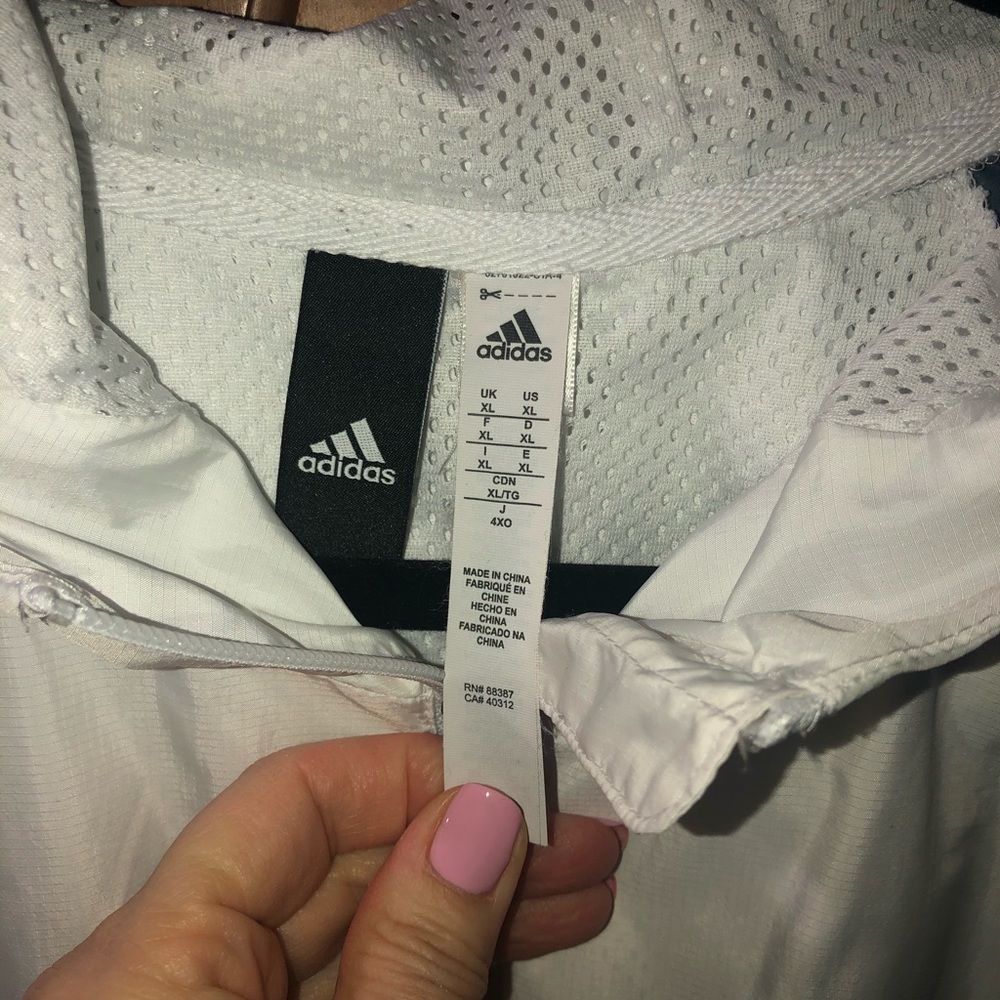 Adidas Mens Xl windbreaker EUC running